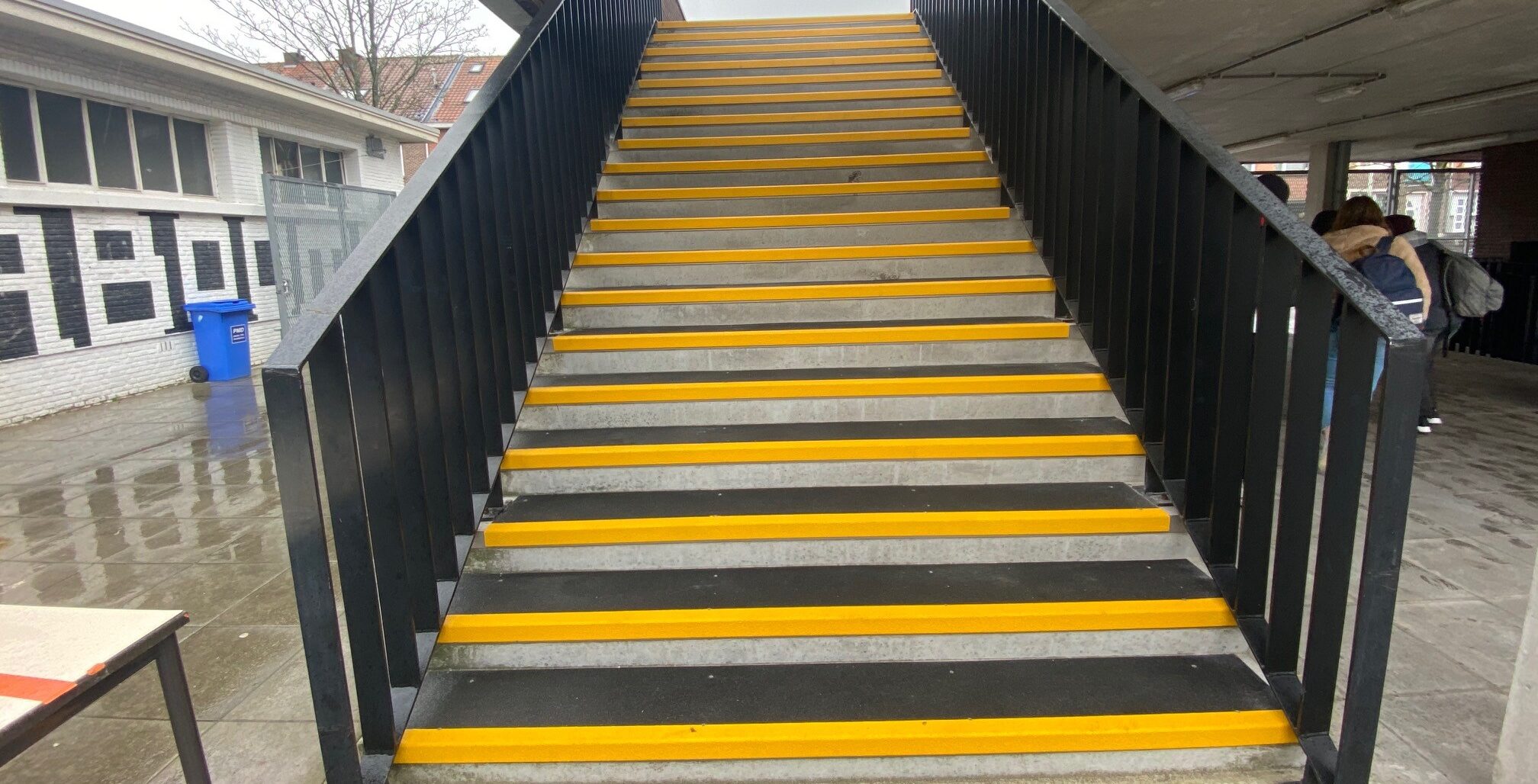 GRP trapneuzen