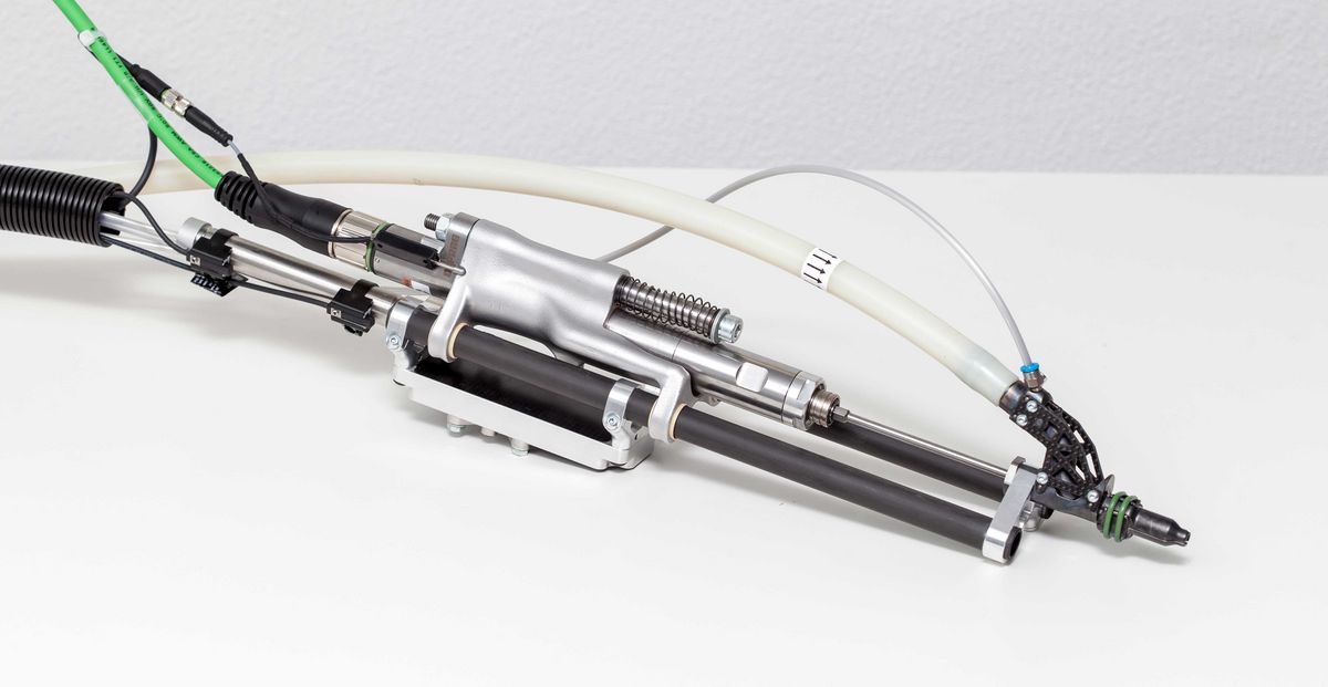 Deprag Light SFM lichtgewicht schroefsysteem voor cobot en robotgestuurde assemblage
