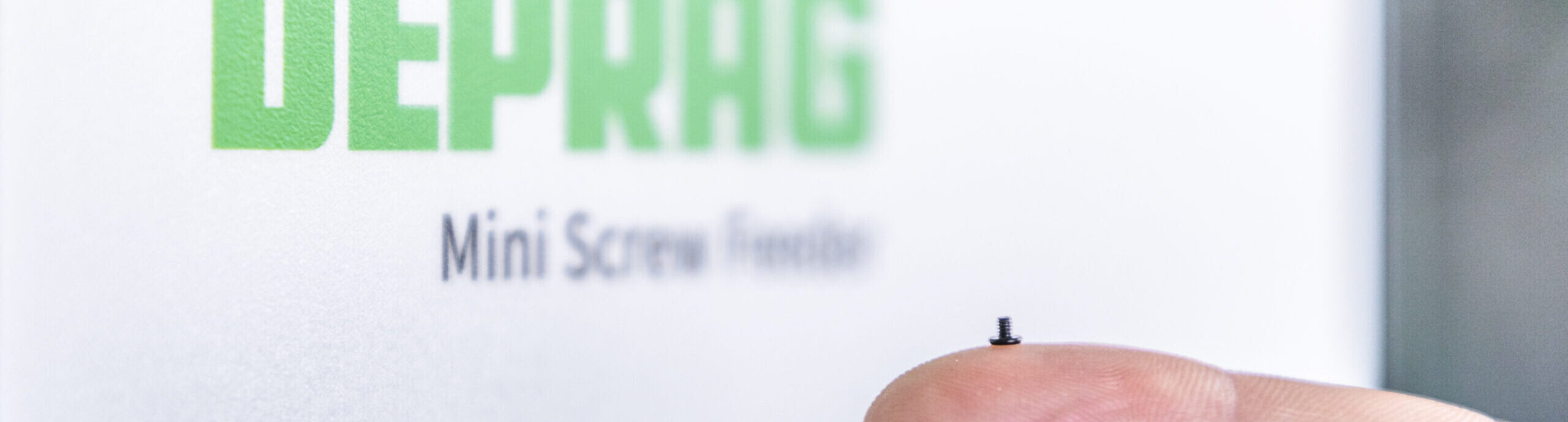 Deprag Mini Screw Feeder schroefmaten overzicht voor selectie van het juiste toevoersysteem in industriële assemblage — AWP / Aperçu des tailles de vis Deprag Mini Screw Feeder pour sélectionner le bon système d'alimentation en assemblage industriel — AWP